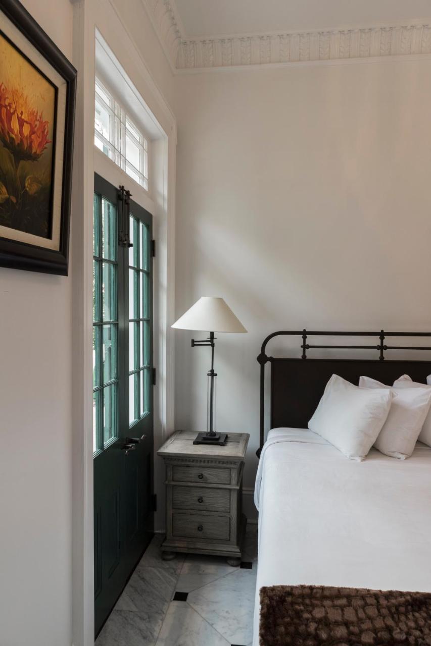 Royal Frenchmen Hotel And Bar New Orleans Esterno foto